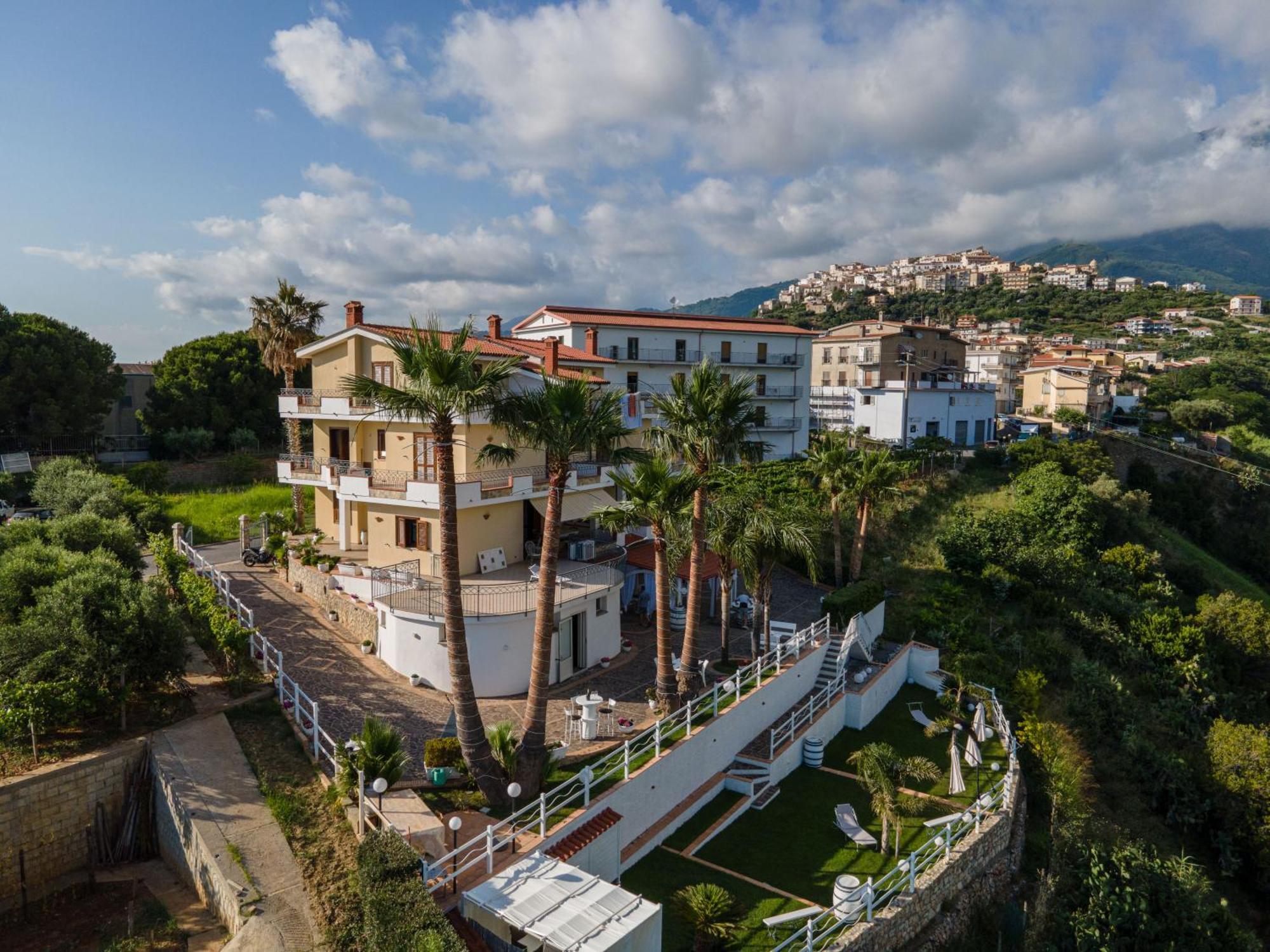 فندق Casa Del Sole بلفيديري ماريتّيمو المظهر الخارجي الصورة